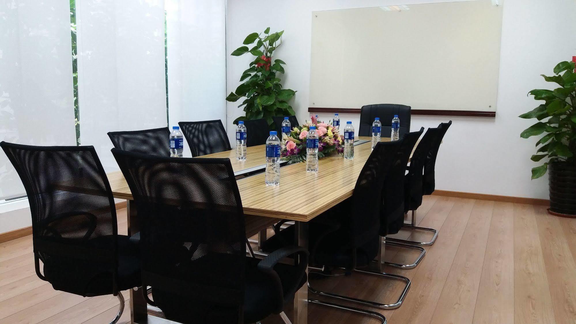 Xcellent International Serviced Apartment 광저우 외부 사진